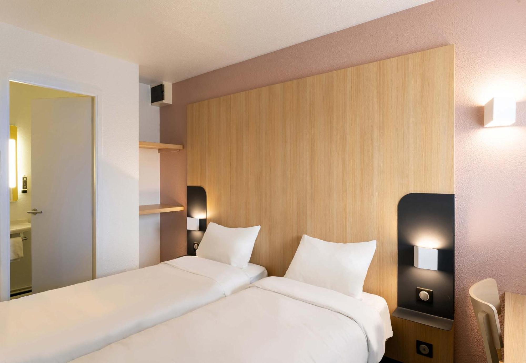B&B Hotel Lorient Lanester Ngoại thất bức ảnh