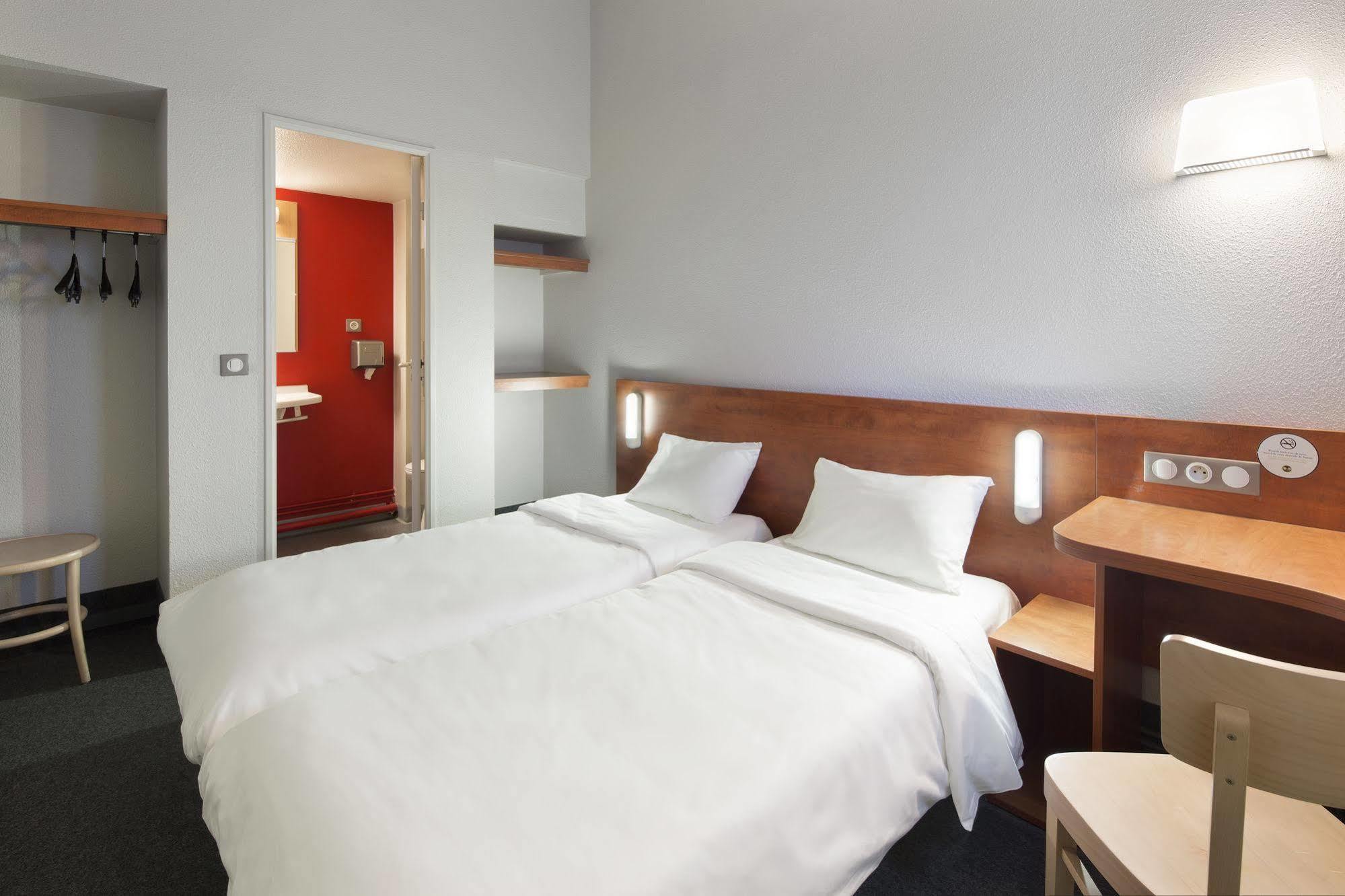 B&B Hotel Lorient Lanester Ngoại thất bức ảnh